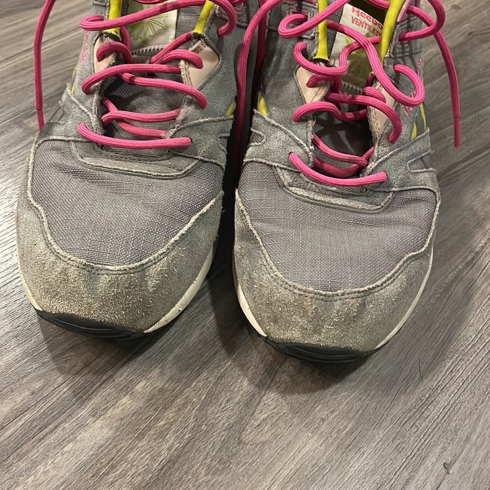 Mens Reebok Ventilators - Picture 3 of 5